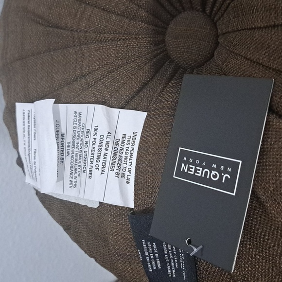 J. Queen New York Sayre Tufted Round Decorative Throw Pillow - Picture 5 of 6